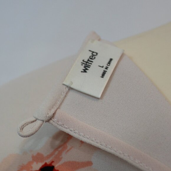 Aritzia Wilfred Cambria Floral cropped cream 3/4 sleeve  Blouse size Large - Picture 5 of 7